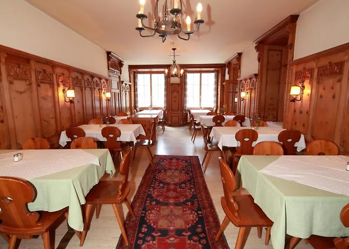 Hotel Albula & Julier Tiefencastel