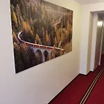 Отель Albula & Julier Тифенкастель