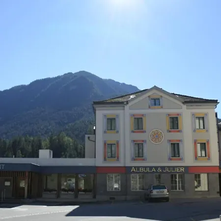 Hotel Albula & Julier 3*